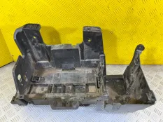 Полка аккумулятора Dodge RAM IV (2008-2019) 2014 68095940A ПИКАП 5.7 I EZH