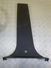 Обшивка стойки центральной левой Toyota Hilux (2005-2015) 2014 624140K020 3.0 D 1KDFTV