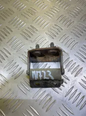 Петля крышки багажника Nissan Pathfinder (R51M) 2004-2013 2009 ВНЕДОРОЖНИК 2.5 D YD25DDTI, левая