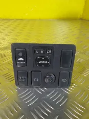 Блок кнопок Toyota Hilux (2005-2015) 2014 3.0 D 1KDFTV