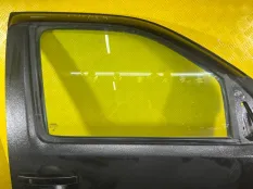 Стекло двери передней правой Nissan Pathfinder (R51M) 2004-2013 2005 43R000016 ВНЕДОРОЖНИК 2.5 D YD25DDTI