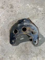Кронштейн Toyota Land Cruiser Prado 150 (2009-2023) 2012 2.7 I 2TRFE