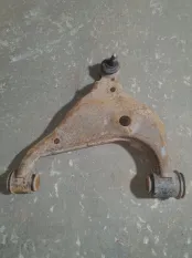 Рычаг передний нижний левый Toyota Hilux (2005-2015) 2014 3.0 D 1KDFTV