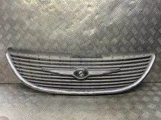 Решетка радиатора Chrysler Voyager IV (2000-2007) 2003 МИНИВЭН 2.5 D ENJ