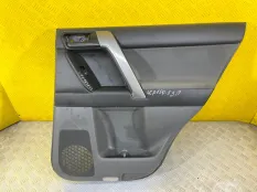 Обшивка двери задняя правая Toyota Land Cruiser Prado 150 (2009-2023) 2012 2.7 I 2TRFE