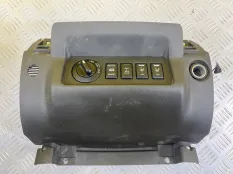 Консоль центральная Nissan Navara (D40) 2004-2015 2008 LKPVMEB30BMLKX3XLH 2.5 D YD25DDTI