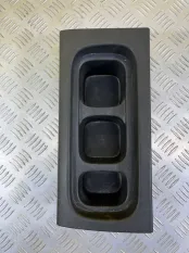 Подстаканник Nissan Navara (D40) 2004-2015 2008 96931EB30B 2.5 D YD25DDTI