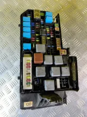 Блок предохранителей Toyota Land Cruiser Prado 150 (2009-2023) 2016 2.8 D 1GDFTV