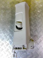 Обшивка стойки центральной правой Toyota Land Cruiser Prado 150 (2009-2023) 2016 6251060D00 2.8 D 1GDFTV