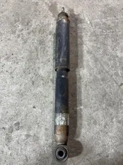 Амортизатор задний Toyota Land Cruiser Prado 150 (2009-2023) 2016 4853080702 2.8 D 1GDFTV