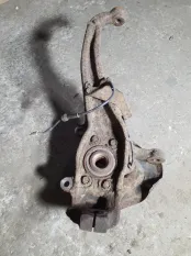 Кулак поворотный левый Nissan Pathfinder (R51M) 2004-2013 2006 40015EB000 ВНЕДОРОЖНИК 2.5 D YD25DDTI