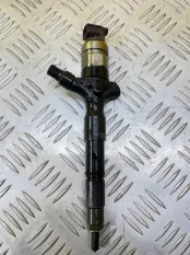 Форсунка дизельная электрическая Toyota Hilux (2005-2015) 2015 236700L090 3.0 D 1KDFTV
