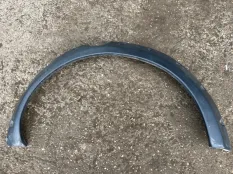 Молдинг крыла заднего левого Mitsubishi L200 (2006-2015) 2006 ПИКАП 2.5 D 4D56