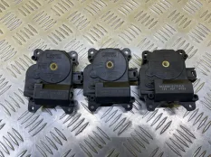 Моторчик заслонки печки Toyota Land Cruiser Prado 150 (2009-2023) 2012 2.7 I 2TRFE