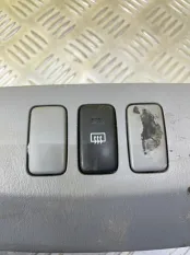 Кнопка подогрева заднего стекла Toyota Hilux (2005-2015) 2008 153982 ПИКАП 3.0 D 1KDFTV