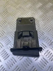 Подстаканник Toyota Hilux (2005-2015) 2008 556150K010 ПИКАП 3.0 D 1KDFTV