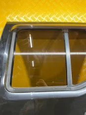 Стекло двери задней левой Nissan Navara (D40) 2004-2015 2007 82301EB300 ПИКАП 2.5 D YD25DDTI