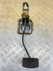 Педаль тормоза Mitsubishi L200 (2006-2015) 2008 ПИКАП 2.5 D 4D56