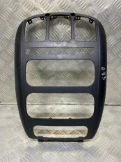 Рамка под магнитолу Chrysler Voyager IV (2000-2007) 2003 P05005027AG 2.5 D ENJ