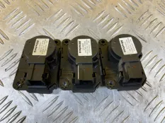 Моторчик заслонки печки Mitsubishi L200 (2015-2022) 2019 CSA512T014 ПИКАП 2.4 D 4N15