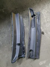Дождевик Toyota Hilux (2005-2015) 2013 557080K020 ПИКАП 2.5 D 2KDFTV