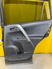Обшивка двери задняя правая Toyota Rav 4 (CA40) (2012-2019) 2014 6763042550 ВНЕДОРОЖНИК 2.2 D