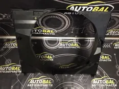 Диффузор вентилятора Toyota Hilux (2015-2021) 2018 167110L140