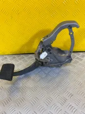 Педаль тормоза Toyota Rav 4 (CA40) (2012-2019) 2014 ВНЕДОРОЖНИК 2.2 D