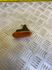 Повторитель передний правый Mitsubishi L200 (2006-2015) 2008 ПИКАП 2.5 D 4D56