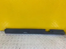 Накладка на порог внутренняя передняя правая ISUZU D-Max II (2012-2021) 2015 898101111Y ПИКАП 2.5 D TFS86J