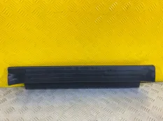 Накладка на порог внутренняя передняя правая Toyota Land Cruiser Prado 150 (2009-2023) 2019 6791035010 2.8 D 1GDFTV