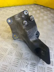 Кронштейн двигателя Land Rover Range Rover Sport I 2005-2013 2008 6H326037AB 3.6 D V8 32V DOHC EF V8