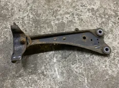 Рычаг задний продольный левый Toyota Rav 4 (CA40) (2012-2019) 2014 4878048110 ВНЕДОРОЖНИК 2.2 D