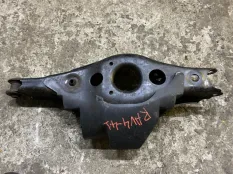 Рычаг задний правый Toyota Rav 4 (CA40) (2012-2019) 2014 4873042040 ВНЕДОРОЖНИК 2.2 D