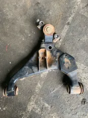 Рычаг передний нижний правый Toyota Hilux (2005-2015) 2014 3.0 D 1KDFTV