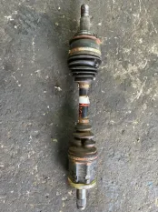 Полуось передняя левая (приводной вал, ШРУС) Toyota Hilux (2005-2015) 2014 3.0 D 1KDFTV
