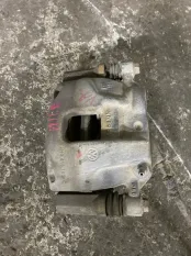 Суппорт передний правый Volkswagen Amarok (2010-2016) 2010 2H0615124A ПИКАП 2.0 D CDCA