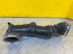 Патрубок воздушного фильтра Dodge RAM V (2018-н.в) 2021 68449572AA ПИКАП 5.7 I EZH