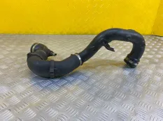 Патрубок Toyota Hilux (2015-2021) 2015 17362OL020 ПИКАП 2.8 D 1GDFTV