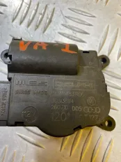 Моторчик заслонки печки Volkswagen Amarok (2010-2016) 2010 52411483R06 ПИКАП 2.0 D CDCA
