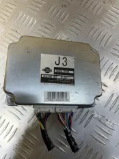 Блок управления раздаточной коробкой Nissan Navara (D40) 2004-2015 2013 330843X42A ПИКАП 2.5 D YD25DDTI