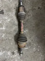 Полуось передняя правая (приводной вал, ШРУС) Nissan Navara (D40) 2004-2015 2013 39100EB300 ПИКАП 2.5 D YD25DDTI