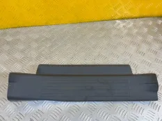 Накладка на порог внутренняя задняя левая Toyota Land Cruiser Prado 150 (2009-2023) 2012 6791860200 ВНЕДОРОЖНИК 3.0 D 1KDFTV