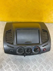 Рамка под магнитолу Mitsubishi L200 (2006-2015) 2006 ПИКАП 2.5 D 4D56