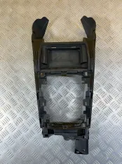 Консоль центральная Mitsubishi L200 (2015-2022) 2018 7656A249ZZ 2.4 D 4N15