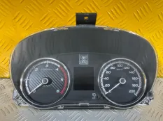 Щиток приборов (приборная панель) Mitsubishi L200 (2015-2022) 2018 8100C562 2.4 D 4N15