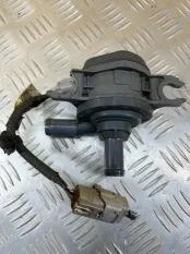 Помпа дополнительная Toyota Hilux (2015-2021) 2020 161B047010 ПИКАП 2.4 D 2GDFTV