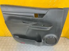 Обшивка двери передняя левая Toyota Hilux (2015-2021) 2020 ПИКАП 2.4 D 2GDFTV