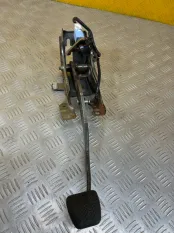 Педаль тормоза Toyota Hilux (2015-2021) 2020 ПИКАП 2.4 D 2GDFTV