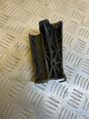 Кронштейн радиатора Toyota Hilux (2015-2021) 2020 ПИКАП 2.4 D 2GDFTV